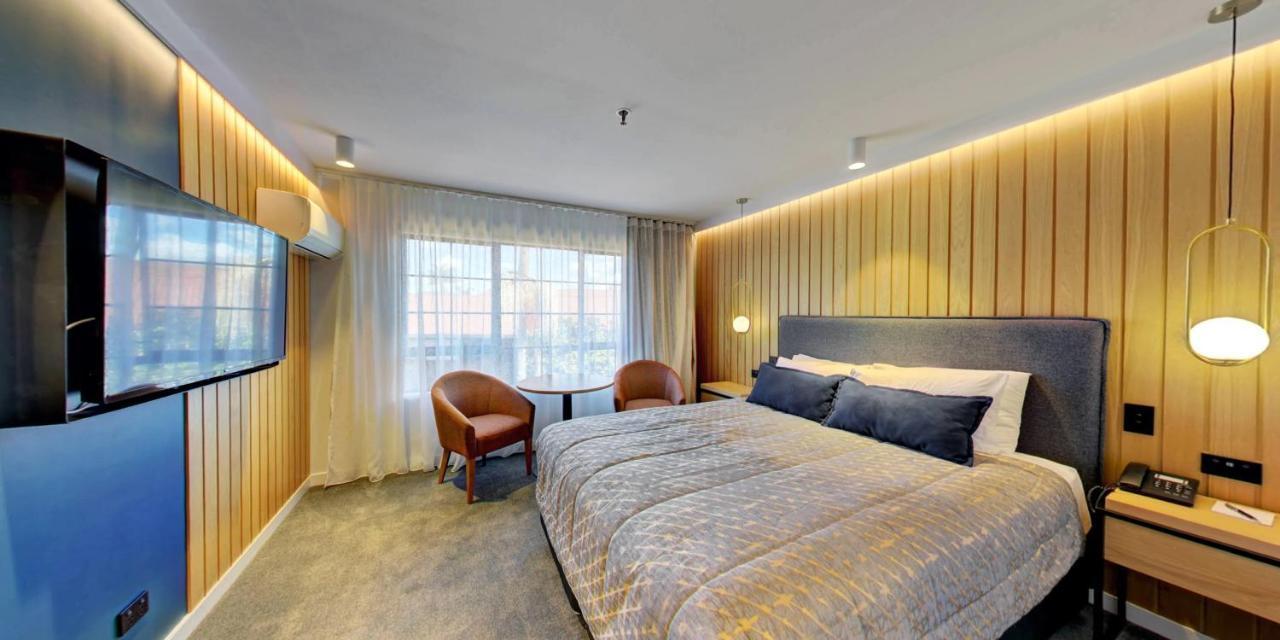 ดิสติงชั่น วังกาเร โฮเต็ล แอนด์ คอนเฟอเรนซ์ เซ็นเตอร์ Hotel วานกาไร ภายนอก รูปภาพ